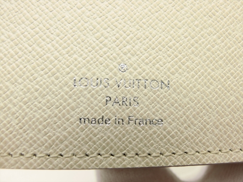 Louis Vuitton Authentic Epi Leather Ivory Trifold Purse Wallet Auth LV ...